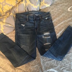 american eagle skinny jeans!!